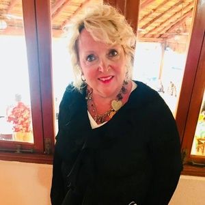 Meet your Posher, Jean